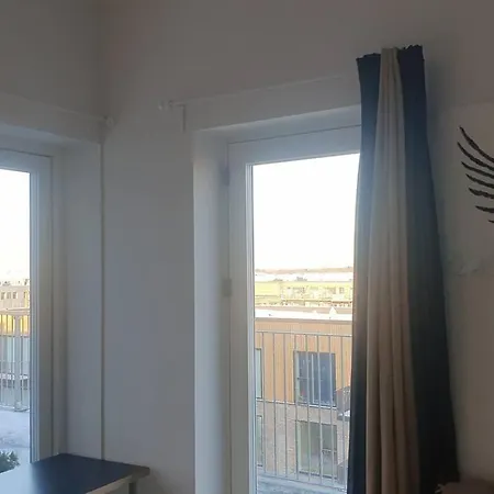 In Shared Apartment-close To Transport Rum i privatbostad Ballerup